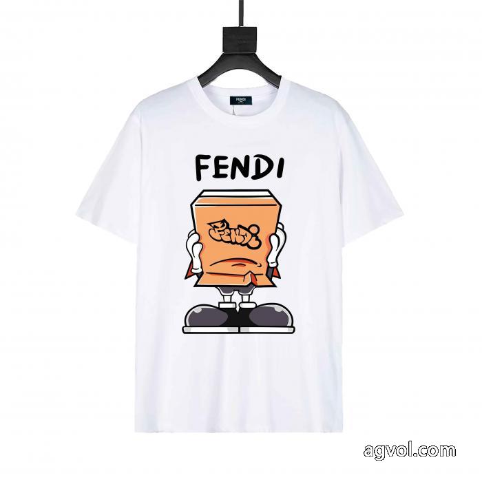 FENDI注目度UP！ 話題の新作到着 ハイグレード半袖Tシャツブランド 品 コピー_0_2