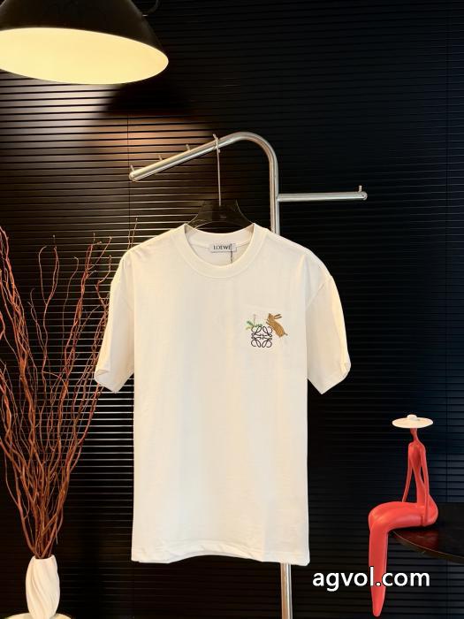 半袖TシャツLOEWE良好品 ファション性の高い 完売間近スーパー コピー_0_4