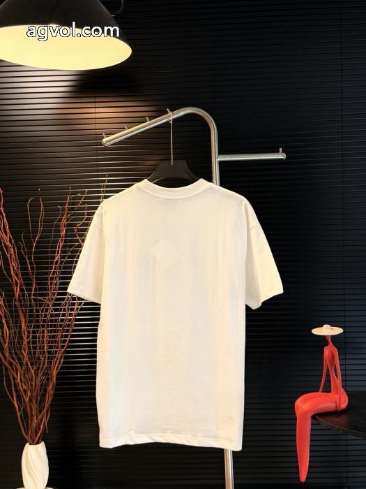半袖TシャツLOEWE良好品 ファション性の高い 完売間近スーパー コピー_0_5