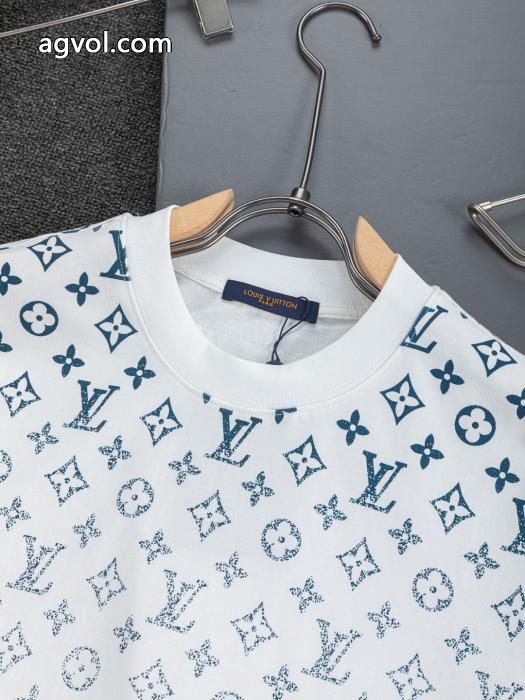 今季新作 最新モデルも顧客セールで格安 SALE 2026半袖Tシャツコピー ブランド 優良LOUIS VUITTON_0_4