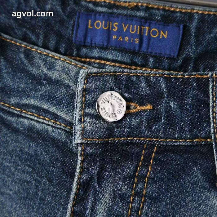ブランド フェイクLOUIS VUITTONジーンズ人気復活  有名人愛用 トレンド感溢れた_0_4