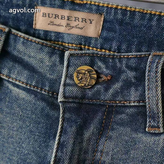 人気沸騰アイテム 定番人気 人気一番ジーンズスーパー コピー 安心 サイトBURBERRY_0_3