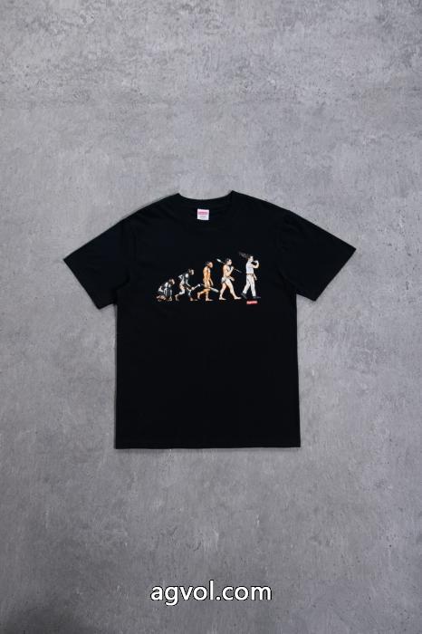 雑誌掲載 大人気新作登場 魅力的な今年らしい半袖TシャツSUPREMEスーパー コピー ブランド 通販_0_3