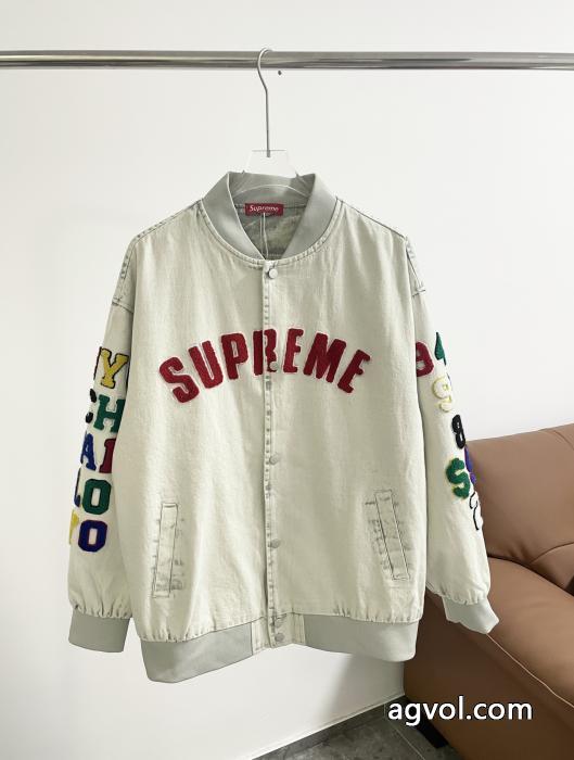 2026大人気アイテム 数量に限定あり 品質にこだわりコートSUPREMEブランド スニーカー 激安_0_2