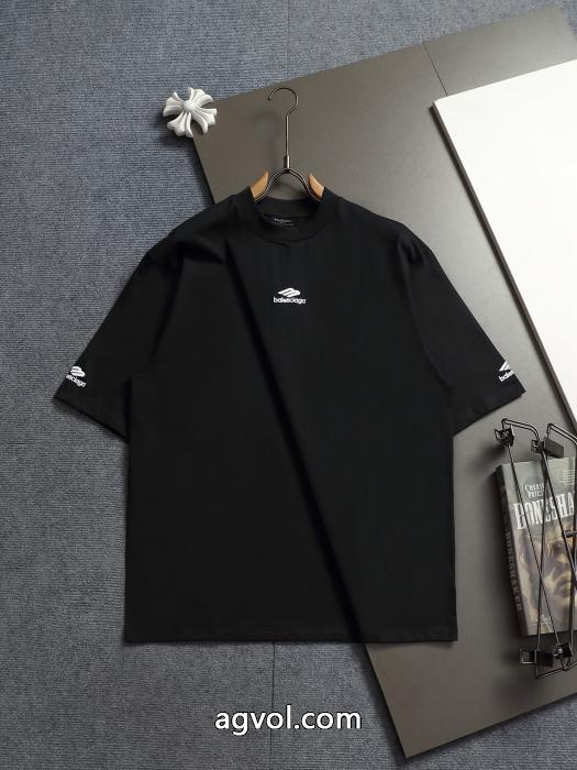 着心地抜群 ヒットした価格販売 人気商品登場balenciaga半袖Tシャツ偽物 ブランド ショップ_0_1