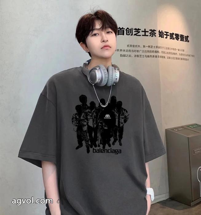 ブランド 偽物 激安balenciaga安定した質感 ファスナー式 優秀なアイテム半袖Tシャツ_0_4