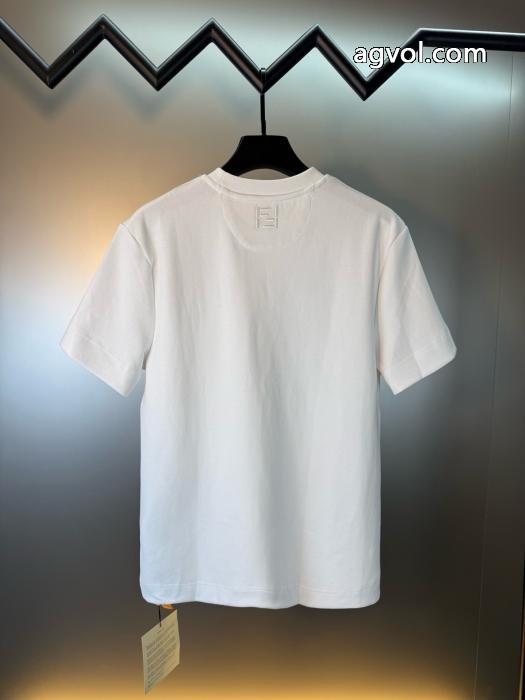 ブランド スーパー コピー 通販半袖Tシャツ最近人気一番！ 驚きの破格値最新作 最新作入荷FENDI_0_4