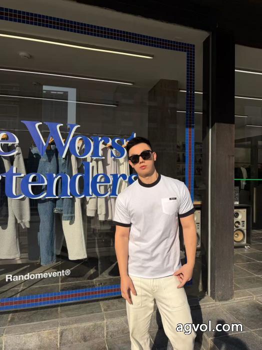 ブランドスタイルが継続的に人気 話題人気商品 HipHop半袖Tシャツコピー 通販PRADA_0_5