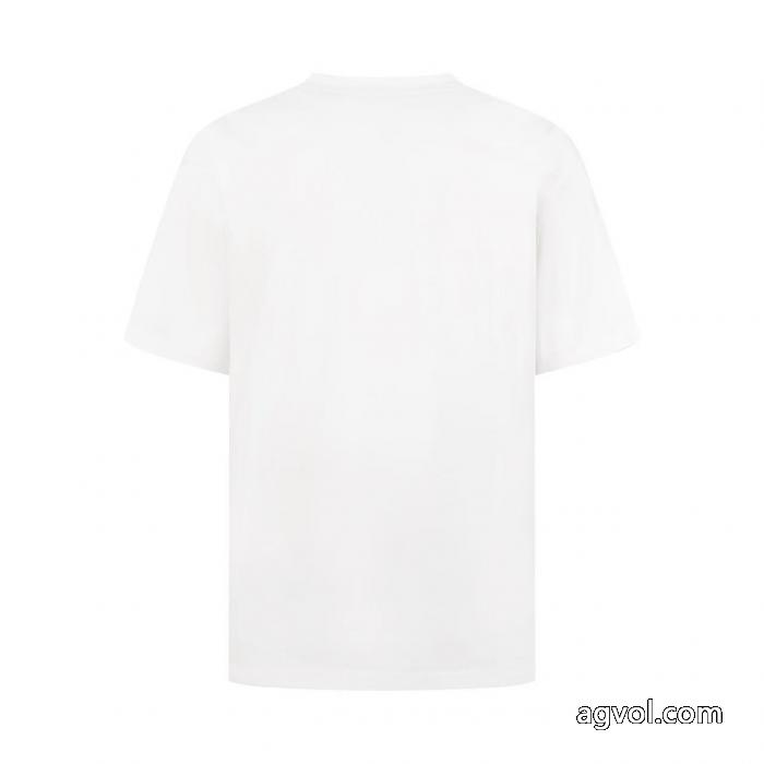 LOUIS VUITTONブランド コピー 品半袖Tシャツ最新作防热性 高級感が好評です 高級感溢れるデザイン_0_3