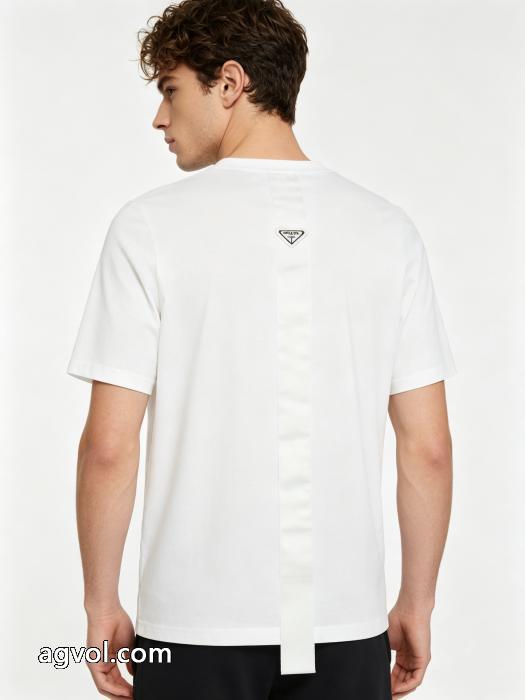 半袖Tシャツ偽物 ブランドPRADA数量限定大得価 希少性の高い 高品質素材を使っている_0_4
