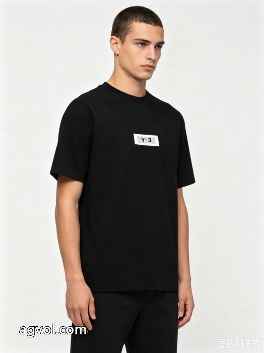ブランド 激安 サイト優れた生地 海外限定!! 極上の着心地Y-3半袖Tシャツ_0_4
