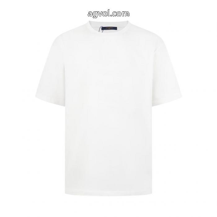 コピー ブランド 通販半袖TシャツLOUIS VUITTON衝撃セールで破格 新品買い付け 爽快感が絶妙にマッチ_0_1