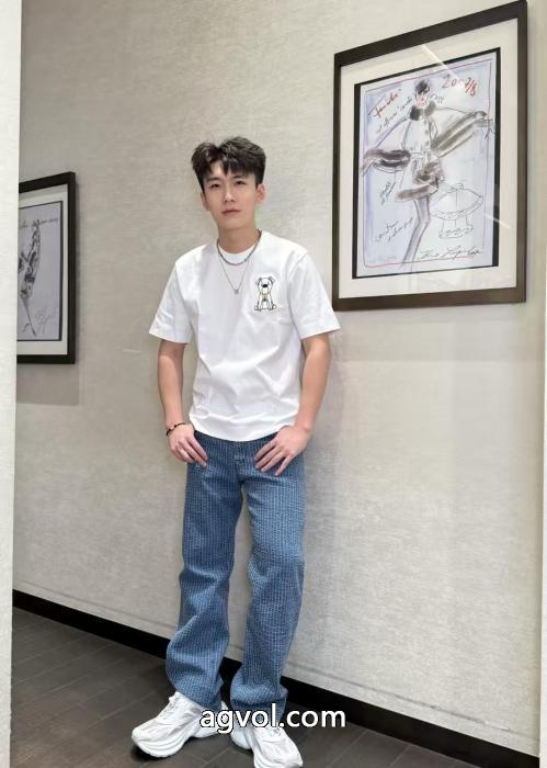 半袖Tシャツフェンディ通販 ブランド超限定VIPセール 洗練された印象 素敵な商品_0_5