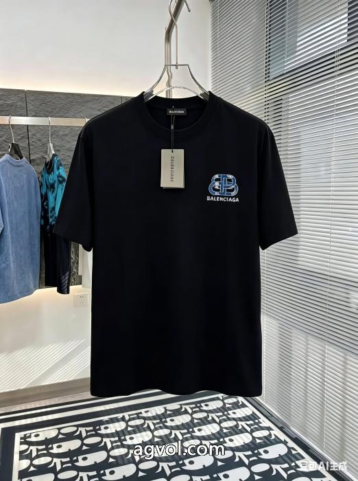 balenciaga激安 通販 専門店半袖Tシャツ男女兼用 エレガンスな雰囲気に 最落なし! 希少!_0_1