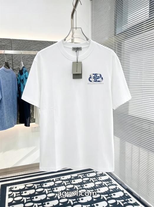 balenciaga激安 通販 専門店半袖Tシャツ男女兼用 エレガンスな雰囲気に 最落なし! 希少!_0_3