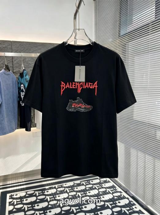 大人っぽい 新しい品質保証 カジュアルさスーパー コピー ブランド 専門店半袖Tシャツbalenciaga_0_0