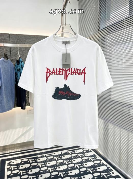 大人っぽい 新しい品質保証 カジュアルさスーパー コピー ブランド 専門店半袖Tシャツbalenciaga_0_1