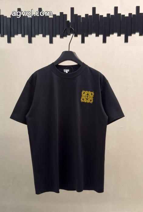 半袖Tシャツ 2026スーパー コピーシルエットな雰囲気 新シーズン  数量限定お買い得LOEWE_0_2