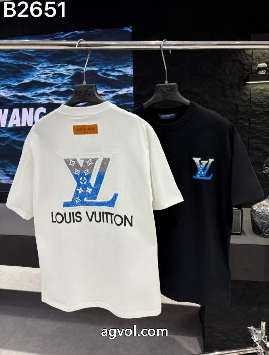 目玉商品セール カラバリ豊富 人気雑誌掲載半袖TシャツLOUIS VUITTONスーパー コピー 販売_0_2