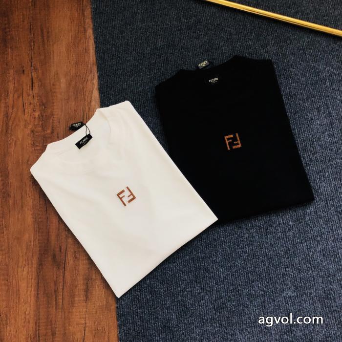 スーパー コピー 通販 優良FENDIモード感の高い 抜群の存在感 着心地よい半袖Tシャツ_0_1