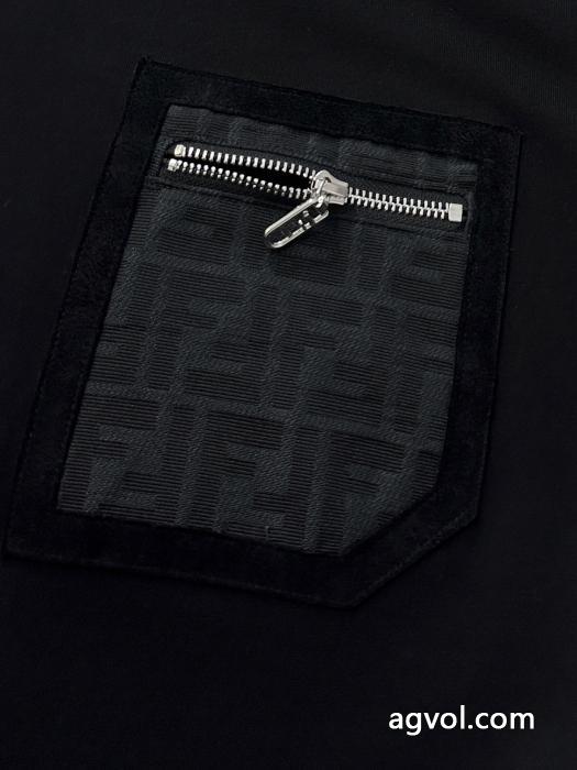 唯一無二の存在 日本即完売予想 お気に入りの上品スーパー コピー 通販FENDI半袖Tシャツ_0_1