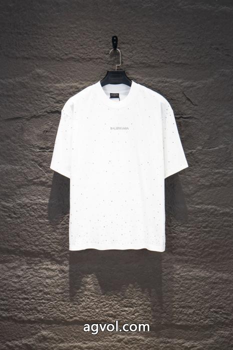 半袖Tシャツbalenciaga大人可愛い 優しげな高級人気色 260%正規品新品保証ブランド コピー s 級_0_4