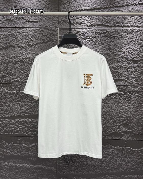 高い人気アイテム 半額セール 超目玉BURBERRY半袖Tシャツブランド アクセサリー 激安_0_1