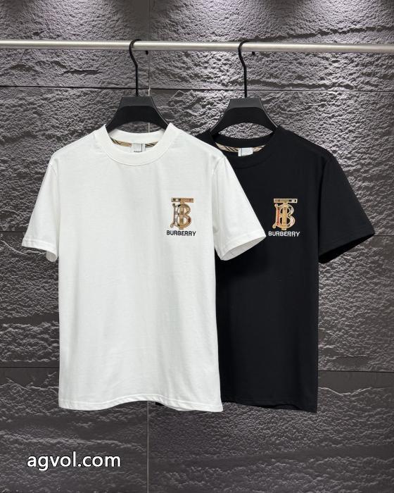 高い人気アイテム 半額セール 超目玉BURBERRY半袖Tシャツブランド アクセサリー 激安_0_2
