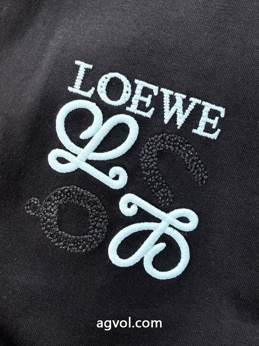 ブランド コピー 販売 店贅沢な気分 ファション性の高い 旬の気分を絶妙に半袖TシャツLOEWE_0_1