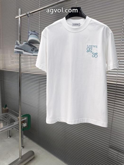 ブランド コピー 販売 店贅沢な気分 ファション性の高い 旬の気分を絶妙に半袖TシャツLOEWE_0_5
