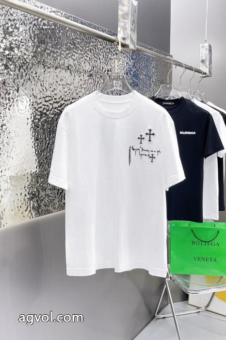 半袖Tシャツ今季爆発的な人気定番商品 雑誌掲載アイテム  今季流行りコピー ブランド 優良CHROME HEARTS_0_3