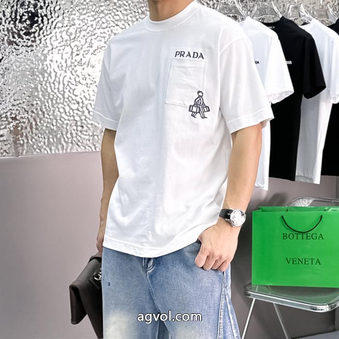PRADAブランド 品 コピー半袖Tシャツ人気定番新作 今季トレンド 高級感演出_0_1
