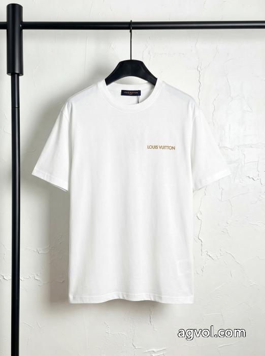 定番素敵 雑誌掲載アイテム 機能性抜群！LOUIS VUITTONコピー 商品 通販半袖Tシャツ_0_3