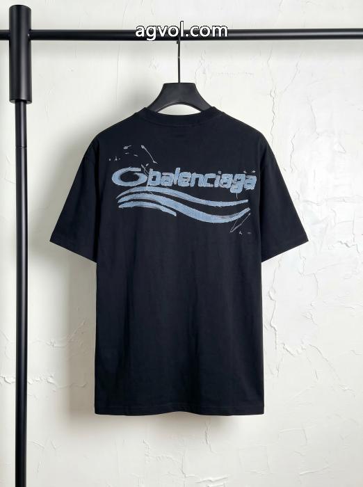 ブランド コピー 品半袖Tシャツブームは再熱中 希少    安心の直営店買付！balenciaga_0_2