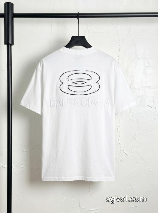 balenciaga毎シーズン人気が高い 注目される 大人気☆NEW!! 激安 通販 専門店半袖Tシャツ_0_1