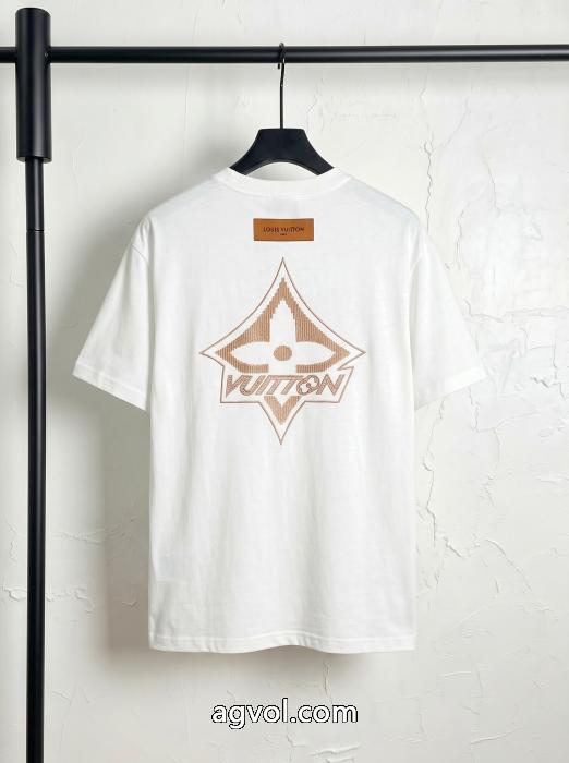 ブランド コピー ショップ半袖Tシャツトップトレンド2026 大人気ブランド 在庫処分SALELOUIS VUITTON_0_0