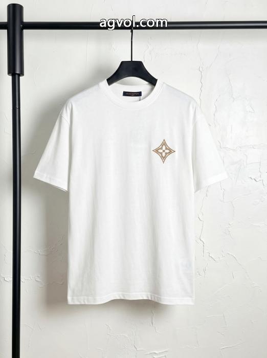 ブランド コピー ショップ半袖Tシャツトップトレンド2026 大人気ブランド 在庫処分SALELOUIS VUITTON_0_1