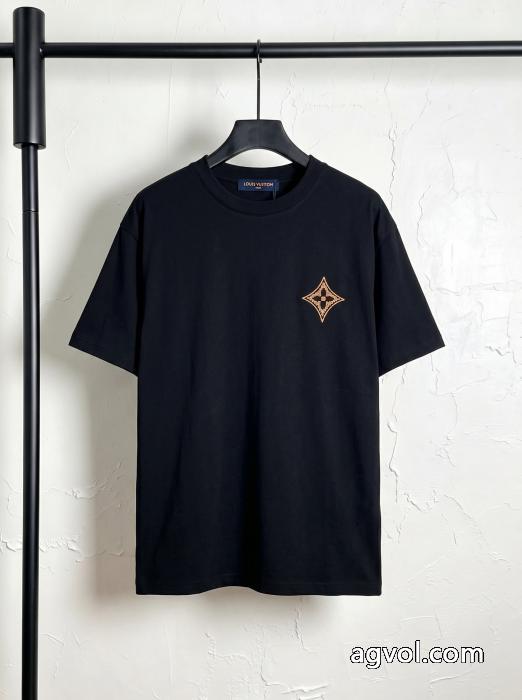 ブランド コピー ショップ半袖Tシャツトップトレンド2026 大人気ブランド 在庫処分SALELOUIS VUITTON_0_2
