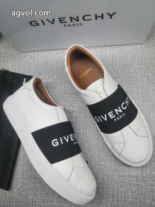 半額以下セール マストアイテム新入荷 1番ちょうどいいブランド コピースニーカーGIVENCHY.._1_1