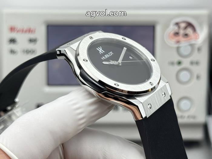 ウブロ2026年夏の王道ブランド！ 安価 この春夏最強のアイテム腕時計コピー ブランド.._0_2