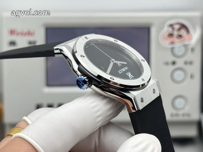 ウブロ2026年夏の王道ブランド！ 安価 この春夏最強のアイテム腕時計コピー ブランド.._0_3