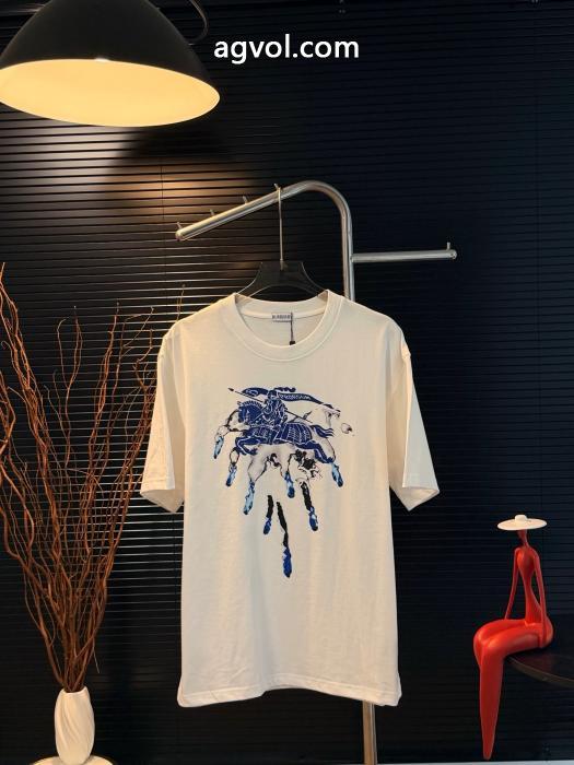 コピー 商品 ブランド限定セール新品 最終価格 著名人の着用半袖TシャツBURBERRY_0_2