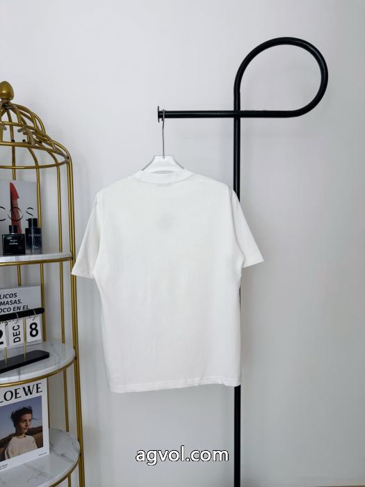 通販 ブランド使い勝手の良さ 数量限定セール HOT セール 激安半袖TシャツLOEWE_0_4