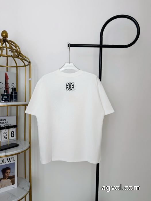 VIP価格　海外発 単品販売 高品質 人気半袖TシャツLOEWEブランド 品 スーパー コピー_0_4