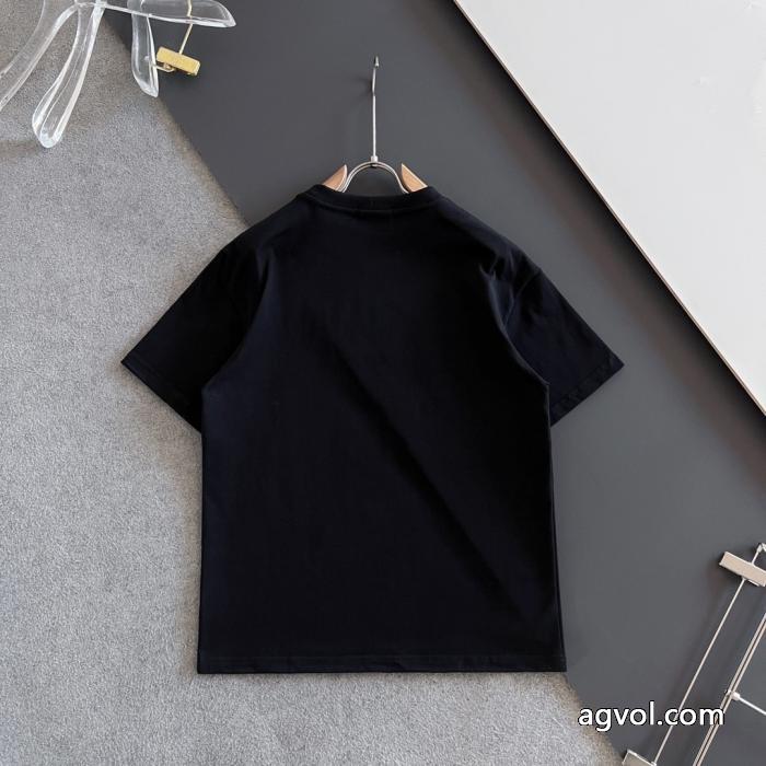 VERSACE大人気コラボ商品 今季大注目 大人で素敵半袖Tシャツ 2026スーパーコピー_0_0