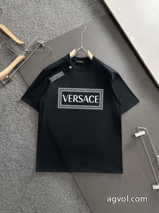 VERSACE大人気コラボ商品 今季大注目 大人で素敵半袖Tシャツ 2026スーパーコピー_0_3