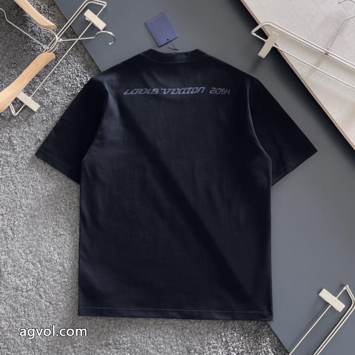 実用的 お手頃価格で人気商品 2026年夏 人気ルイ ヴィトン半袖Tシャツ偽物 ブランド 激安_0_3