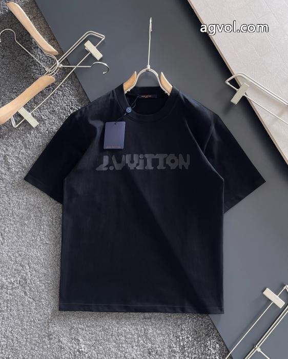 実用的 お手頃価格で人気商品 2026年夏 人気ルイ ヴィトン半袖Tシャツ偽物 ブランド 激安_0_4