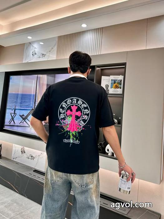 CHROME HEARTS偽物 ブランド半袖Tシャツ人気セール得価 高級感溢る 全国無料限定セール_0_4