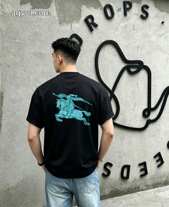 BURBERRY偽 ブランド 販売人気定番低価 お洒落スタイル レビュー高い半袖Tシャツ_0_4